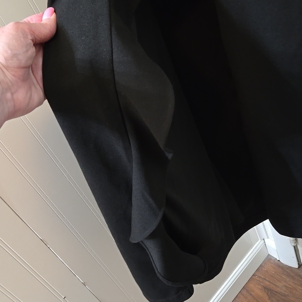Lulus Womens Strapless NWT Elegant Black Maxi Dress With Ruffle Slit XL - Picture 3 of 8